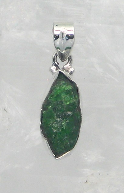 BL P-6203 DIO  (Chrome Diopside)